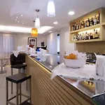 La Corte فندق أولبيا